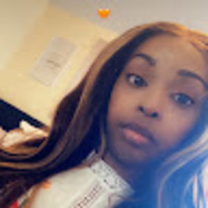 Meet your Posher, Ebonique